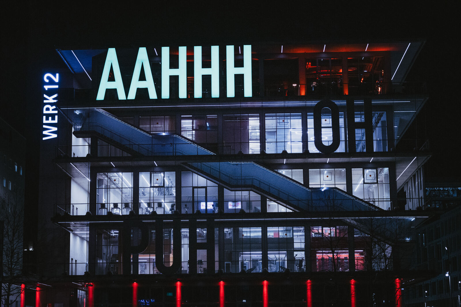 Location Werk12 bei Nacht