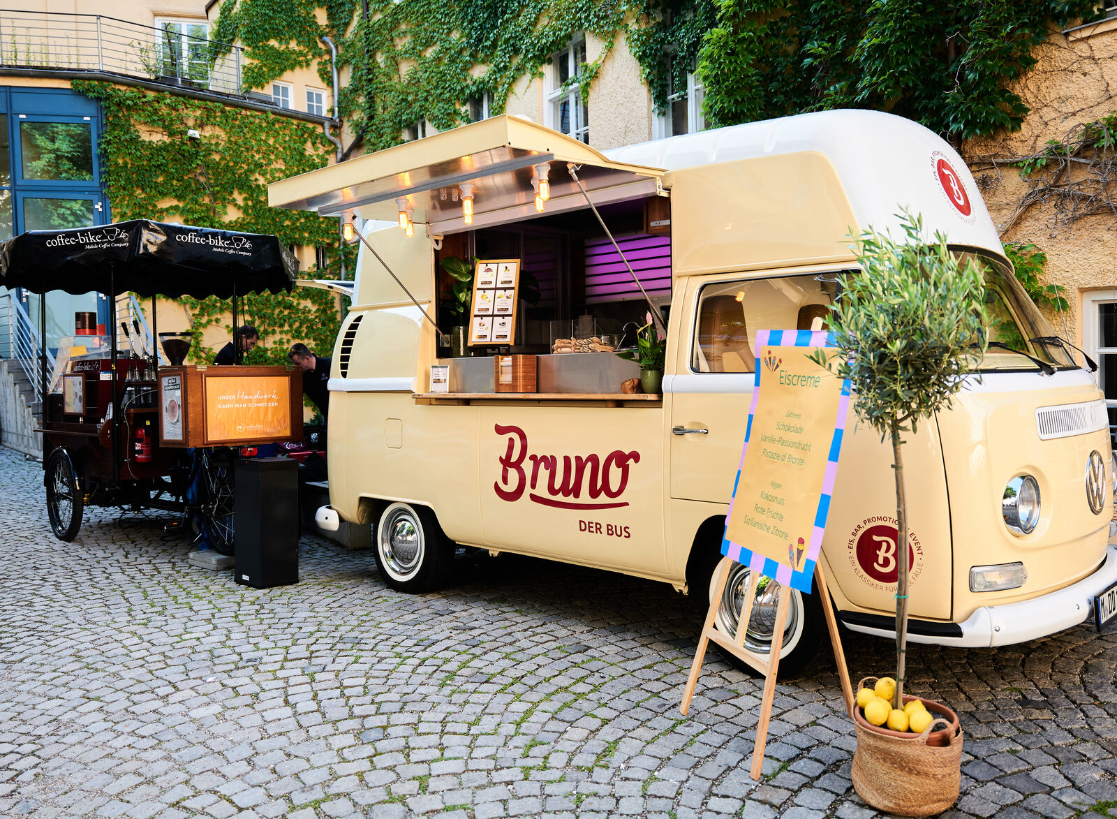 Foodtruck beim Sommerfest